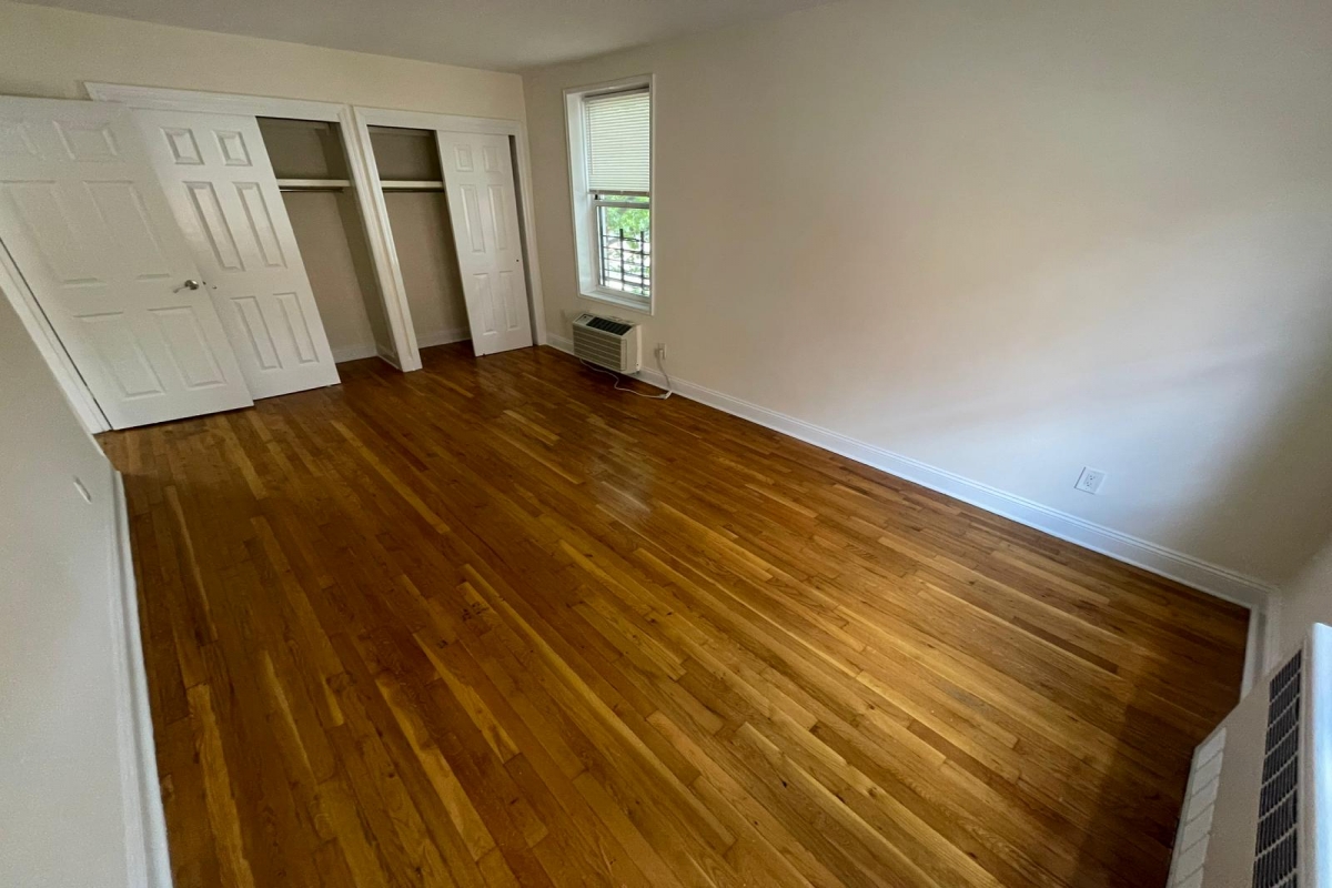 Apartment 150th Street  Queens, NY 11367, MLS-RD5396-17