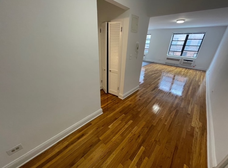 Apartment 67th Drive  Queens, NY 11375, MLS-RD5401-16