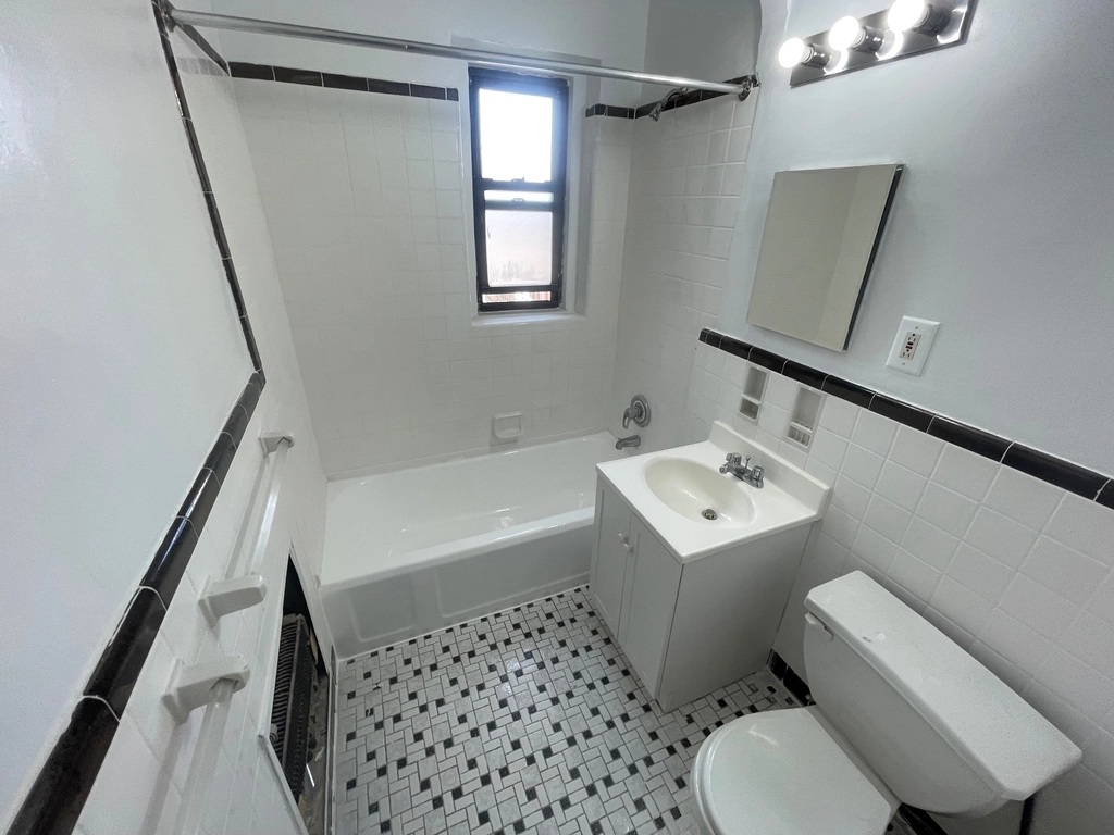 Apartment 63rd Drive  Queens, NY 11374, MLS-RD5407-20