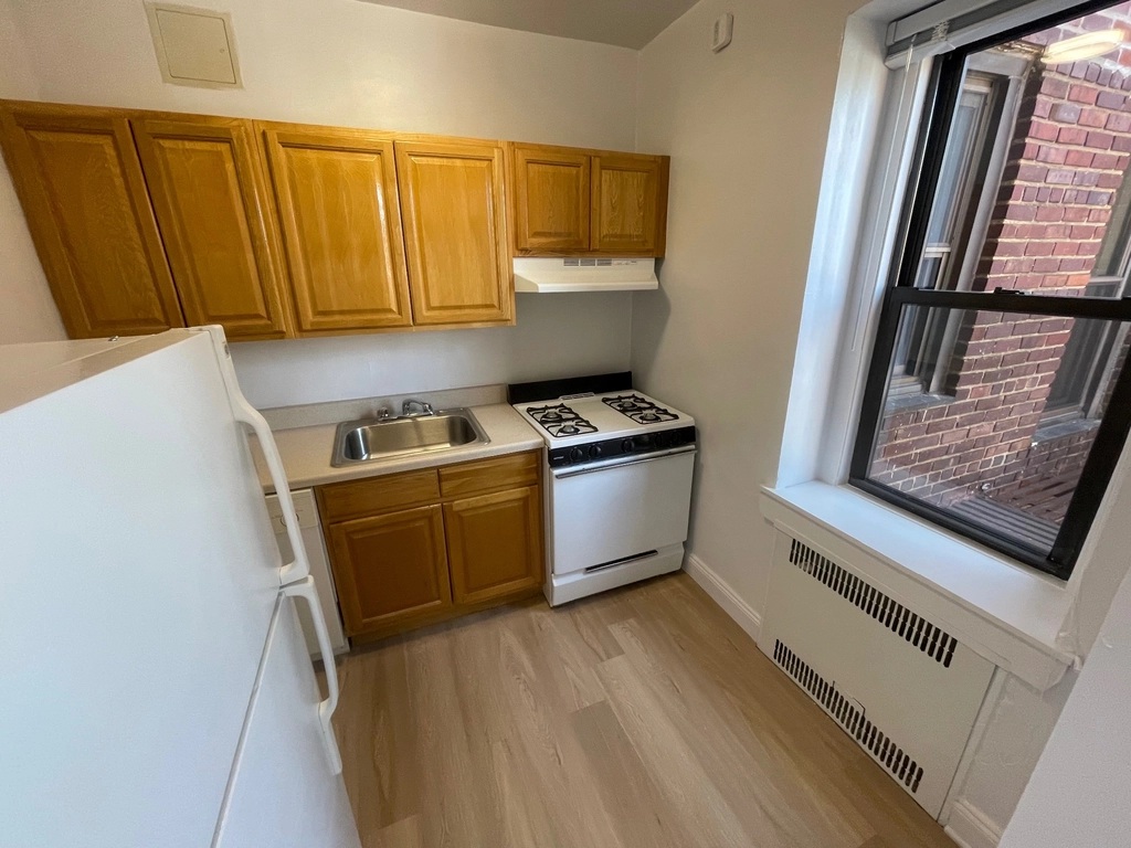 Apartment 112th Street  Queens, NY 11375, MLS-RD5412-3