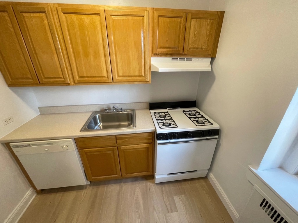 Apartment 112th Street  Queens, NY 11375, MLS-RD5412-4