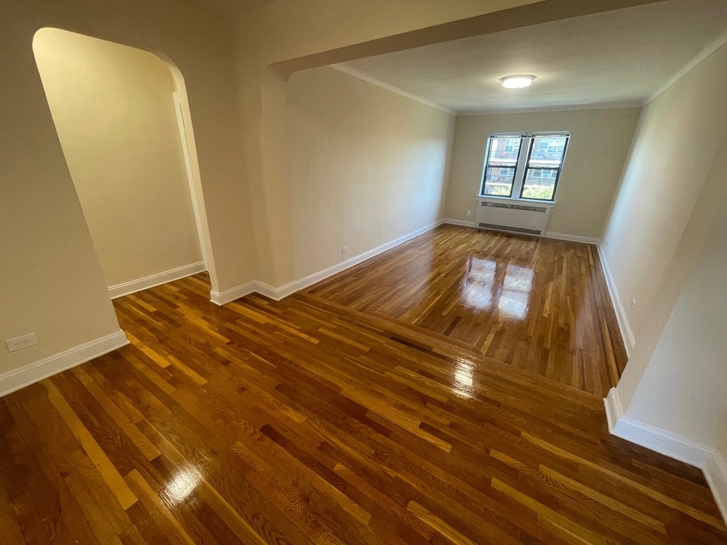 Apartment 112th Street  Queens, NY 11375, MLS-RD5412-13