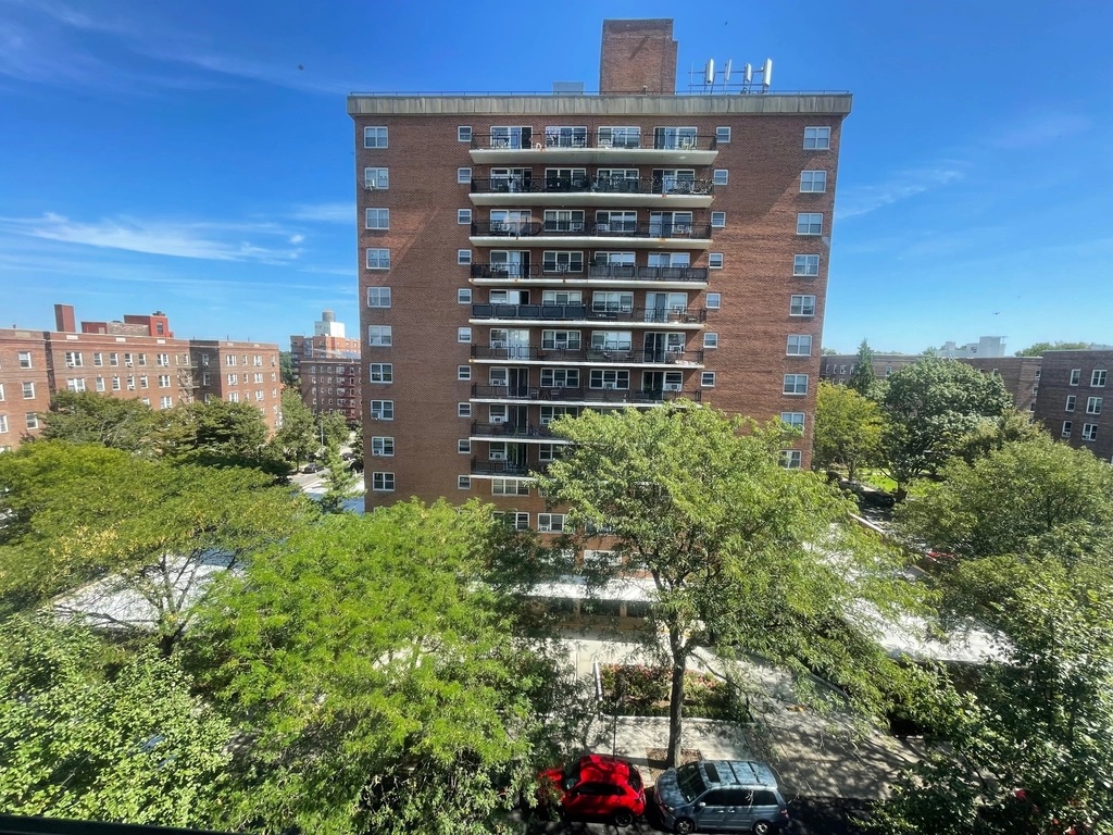 Apartment 112th Street  Queens, NY 11375, MLS-RD5412-20