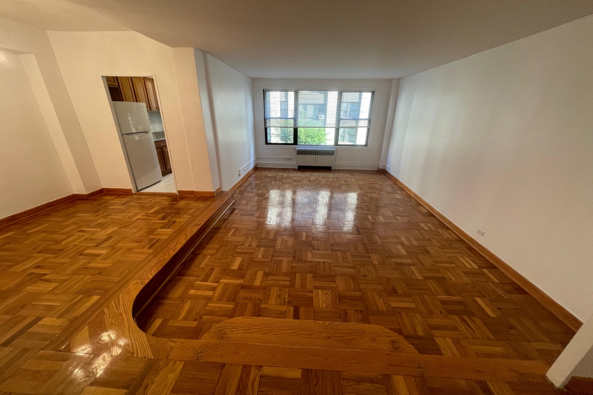 Apartment 63rd Drive  Queens, NY 11374, MLS-RD5413-9