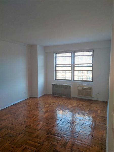 Apartment 67th Avenue  Queens, NY 11374, MLS-RD5424-3