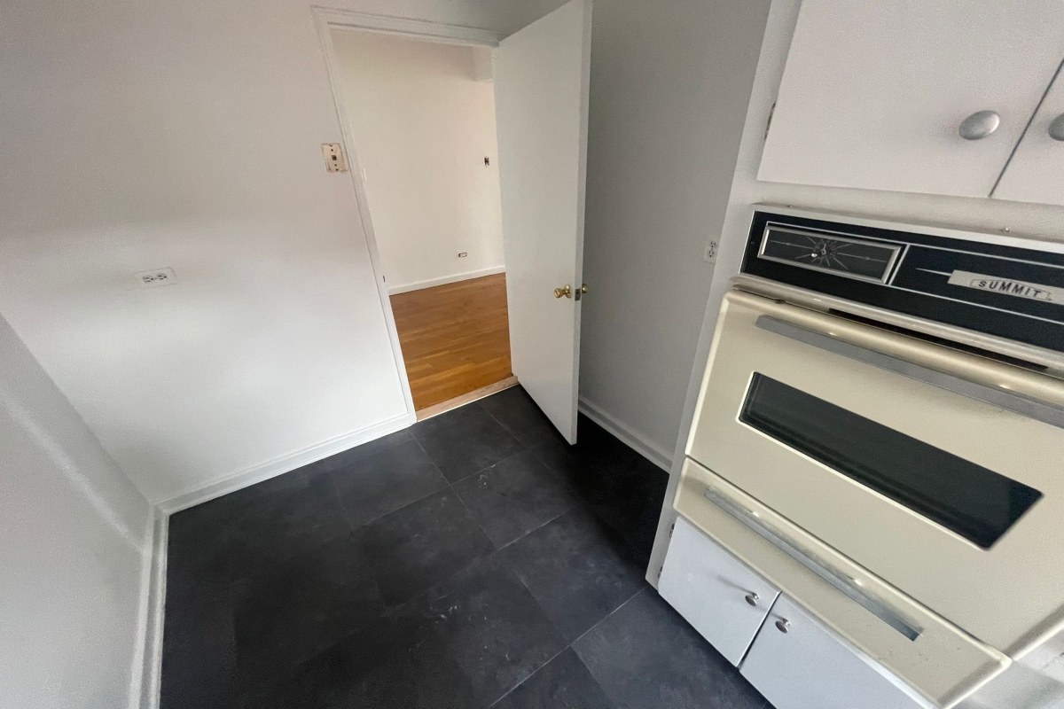 Apartment 79th Avenue  Queens, NY 11367, MLS-RD5430-5