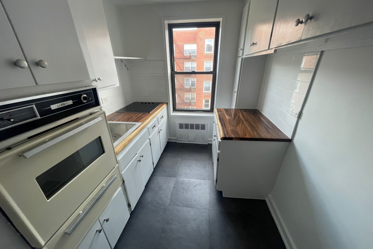 Apartment 79th Avenue  Queens, NY 11367, MLS-RD5430-2