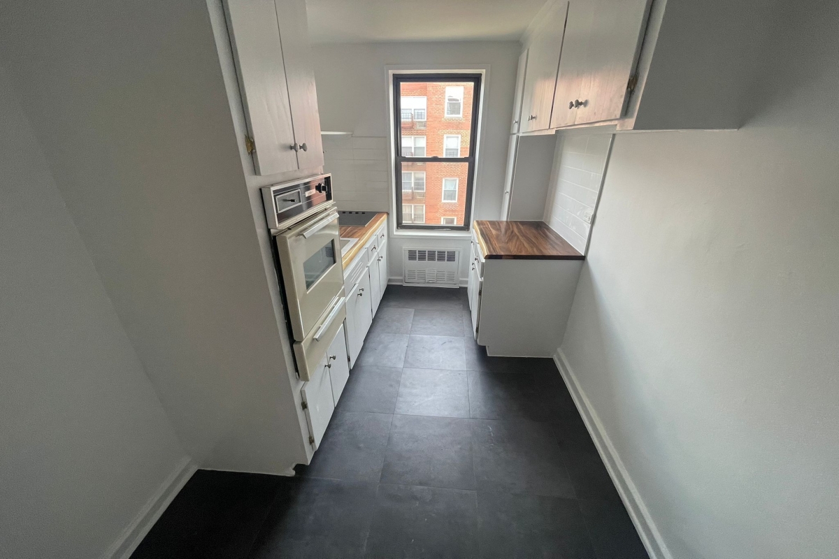 Apartment 79th Avenue  Queens, NY 11367, MLS-RD5430-3