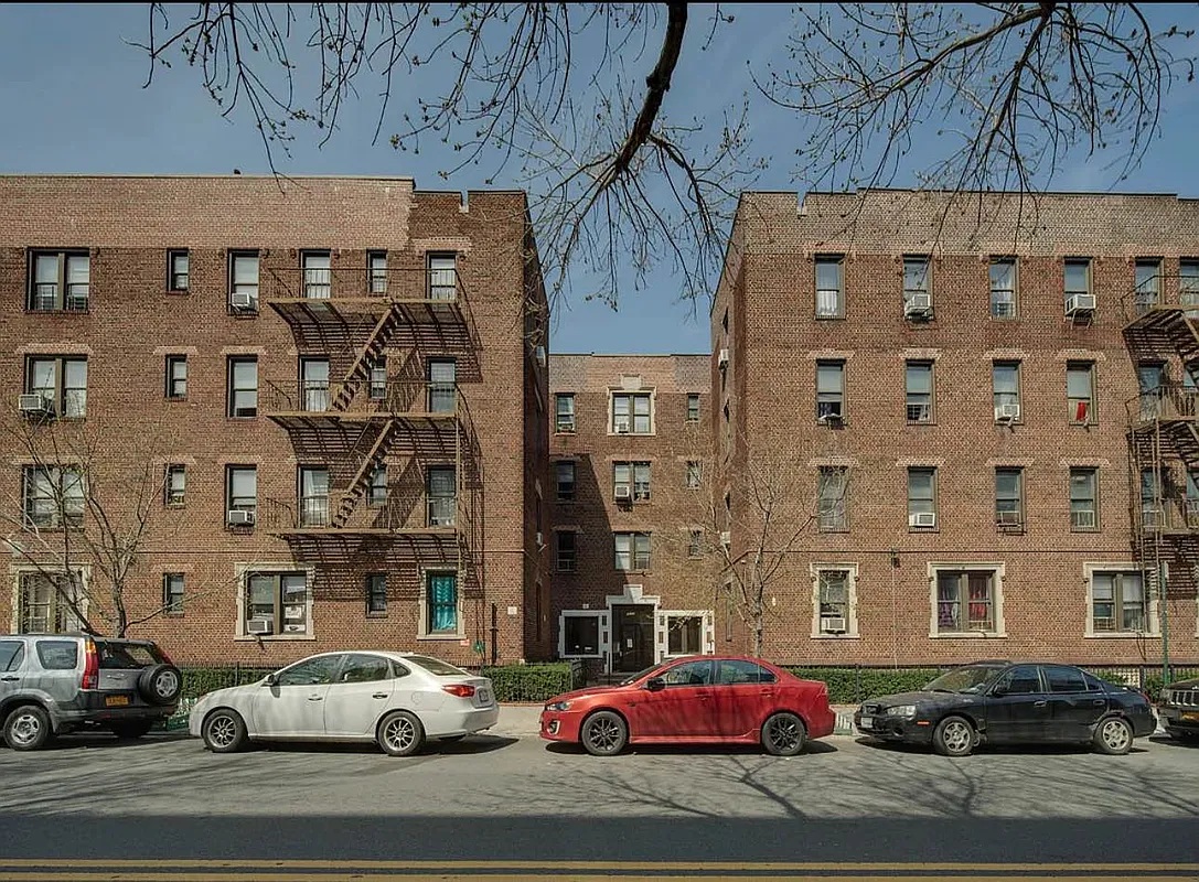 Apartment 35th Avenue  Queens, NY 11372, MLS-RD5431-14