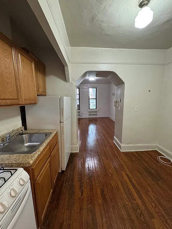 Apartment 85th Street  Manhattan, NY 10028, MLS-RD5433-3