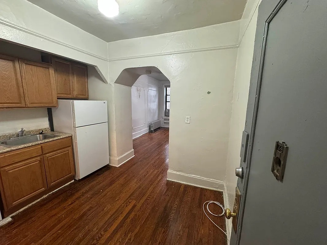 Apartment 85th Street  Manhattan, NY 10028, MLS-RD5433-4