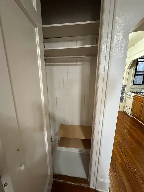 Apartment 85th Street  Manhattan, NY 10028, MLS-RD5433-11