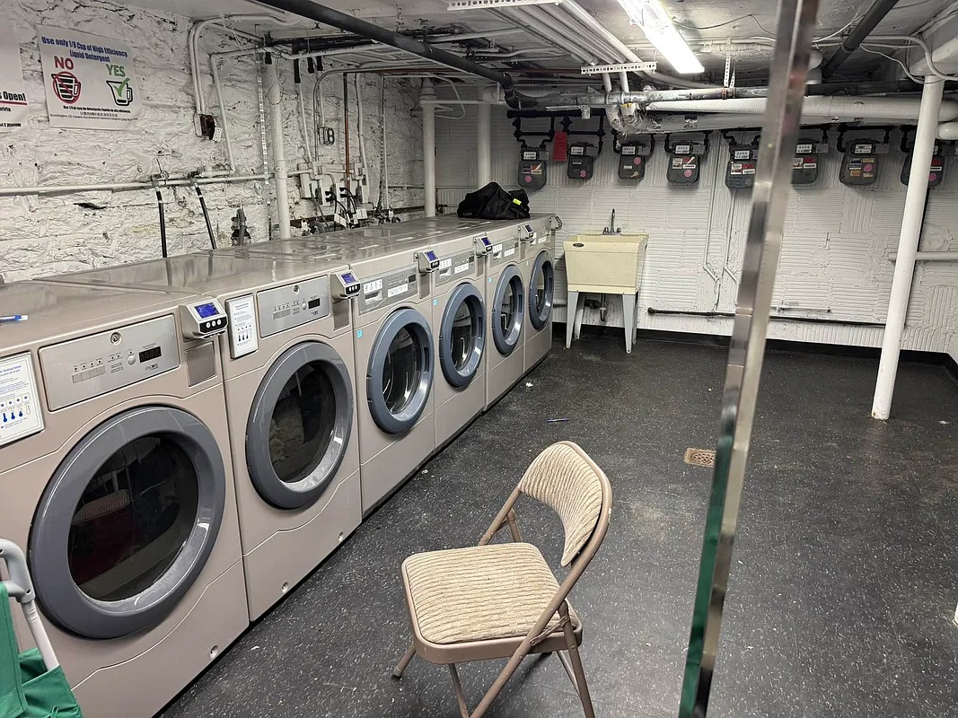 Apartment 85th Street  Manhattan, NY 10028, MLS-RD5433-18