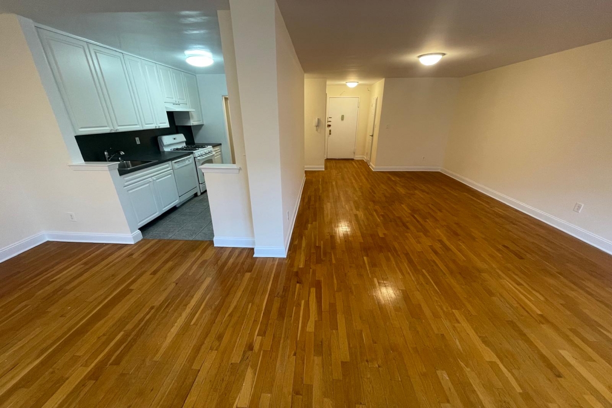 Apartment 150th Street  Queens, NY 11367, MLS-RD5437-15