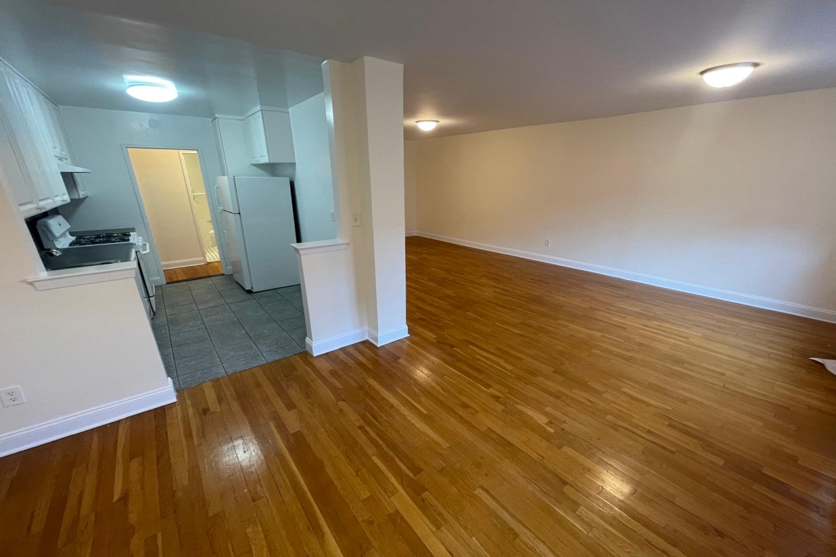 Apartment 150th Street  Queens, NY 11367, MLS-RD5437-16