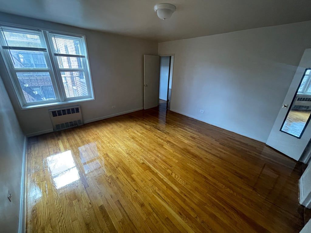 Apartment Vietor Avenue Queens, NY 11373, MLS-RD5439-4