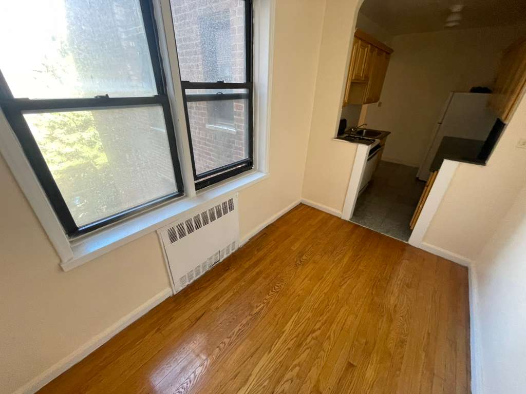 Apartment Wetherole Street Queens, NY 11374, MLS-RD5440-7