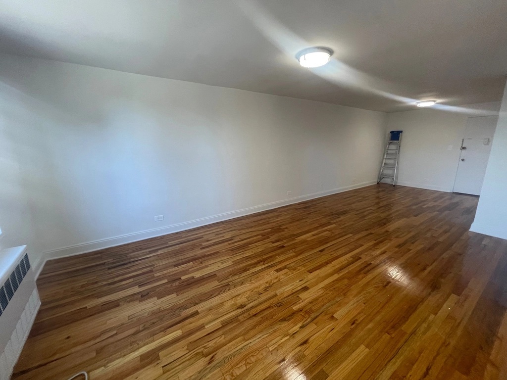 Apartment 102nd Street  Queens, NY 11375, MLS-RD5442-9