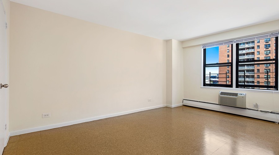 Apartment Horace Harding Expressway  Queens, NY 11368, MLS-RD5443-5