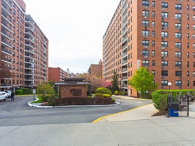Apartment 67th Avenue  Queens, NY 11374, MLS-RD5445-8