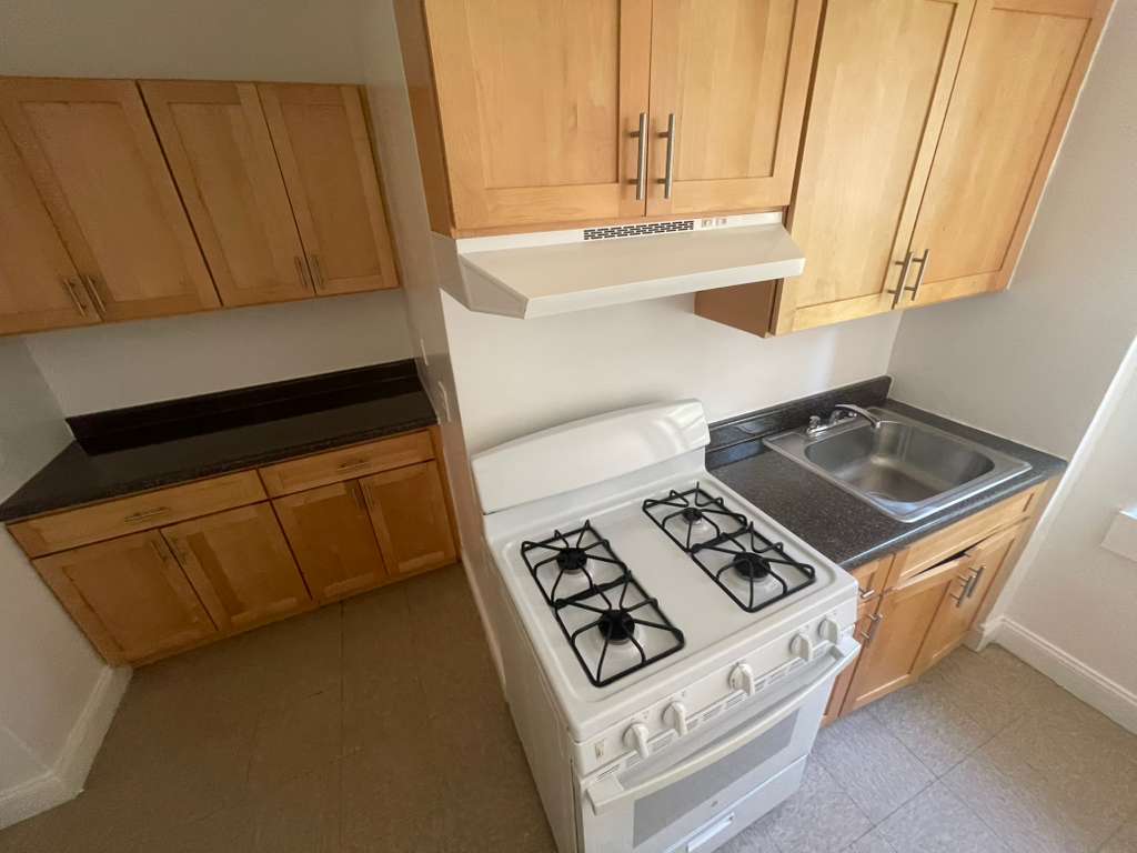 Apartment 102nd Street  Queens, NY 11374, MLS-RD5449-4