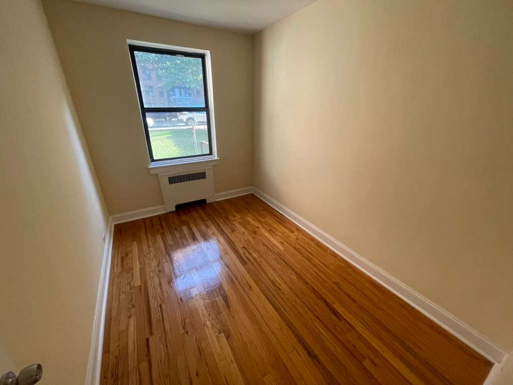 Apartment 102nd Street  Queens, NY 11374, MLS-RD5449-11