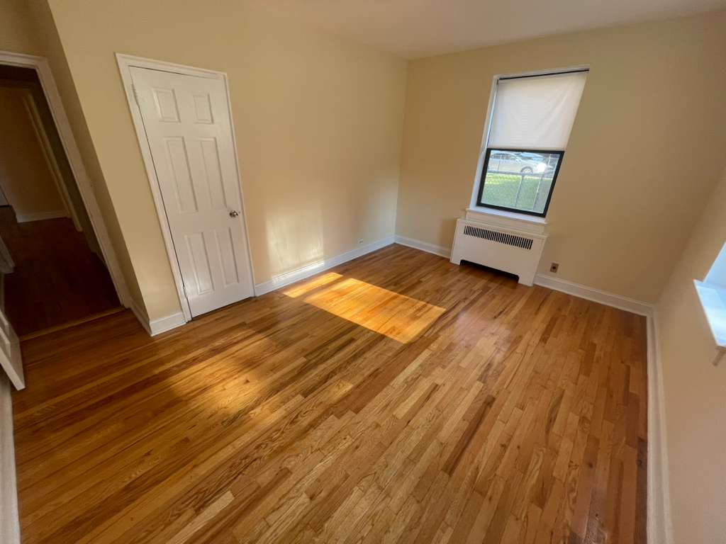 Apartment 102nd Street  Queens, NY 11374, MLS-RD5449-12