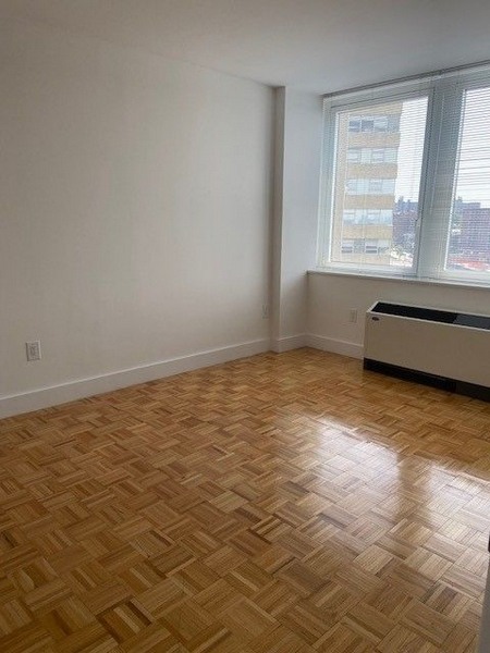 Apartment Queens Blvd  Queens, NY 11374, MLS-RD5456-4