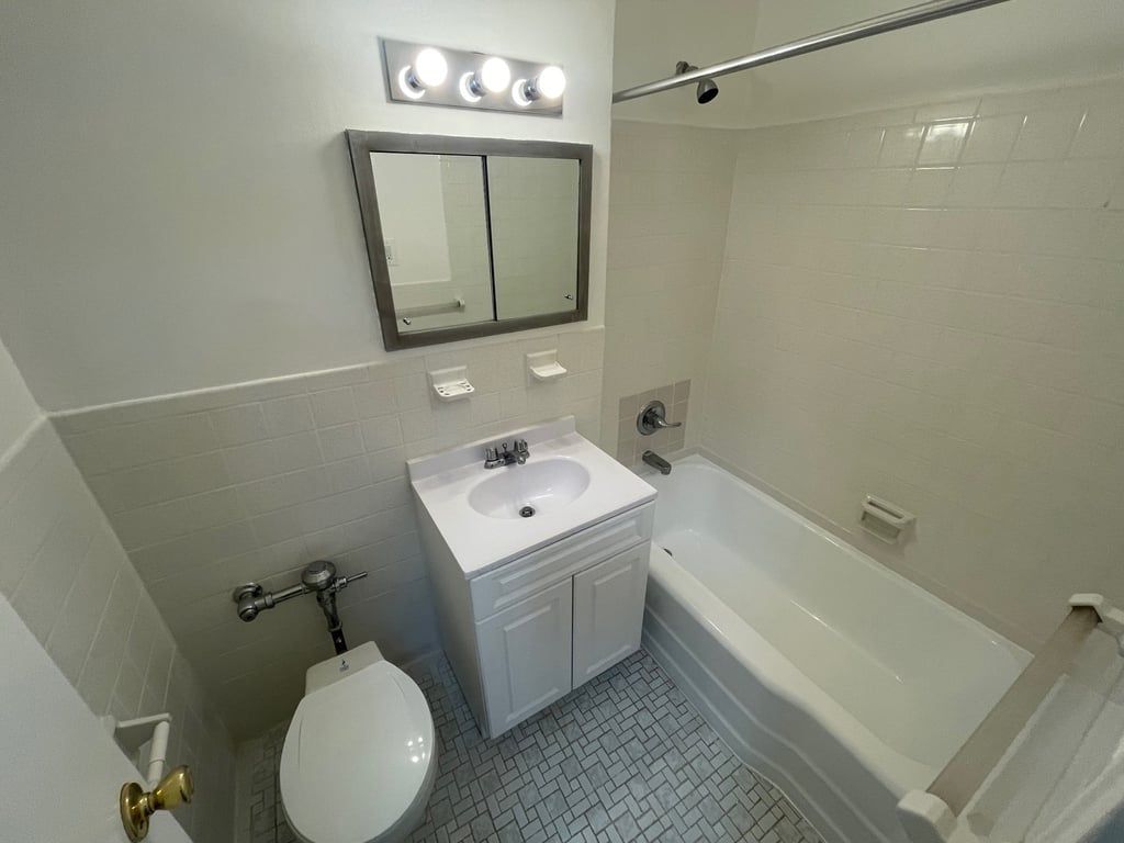 Apartment 103rd Street Queens, NY 11375, MLS-RD5460-12