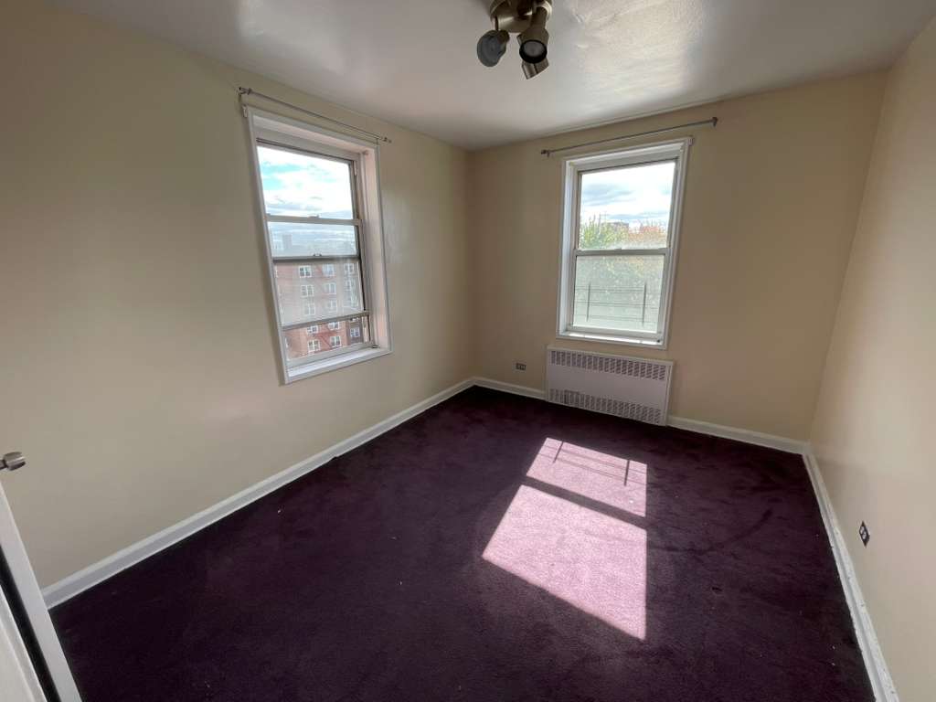 Apartment Daniels Street  Queens, NY 11435, MLS-RD5463-11
