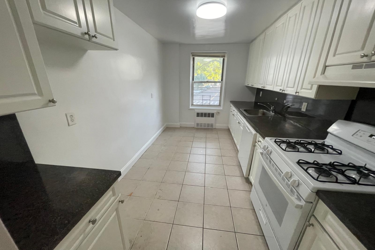 Apartment 150th Street Queens, NY 11367, MLS-RD5465-3