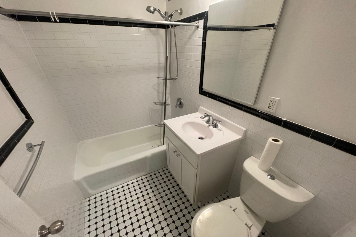 Apartment 150th Street Queens, NY 11367, MLS-RD5465-13