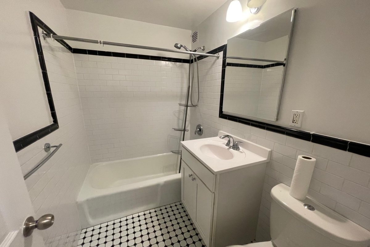 Apartment 150th Street Queens, NY 11367, MLS-RD5465-14