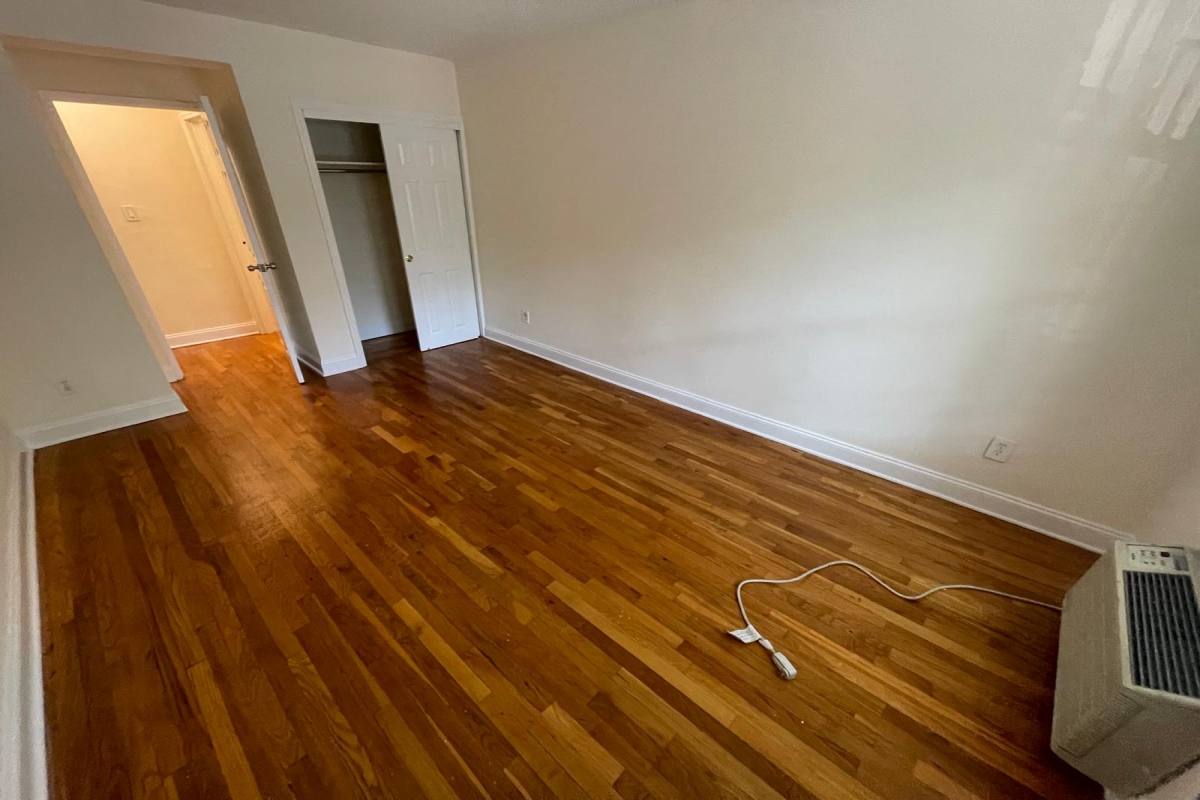 Apartment 150th Street Queens, NY 11367, MLS-RD5465-16