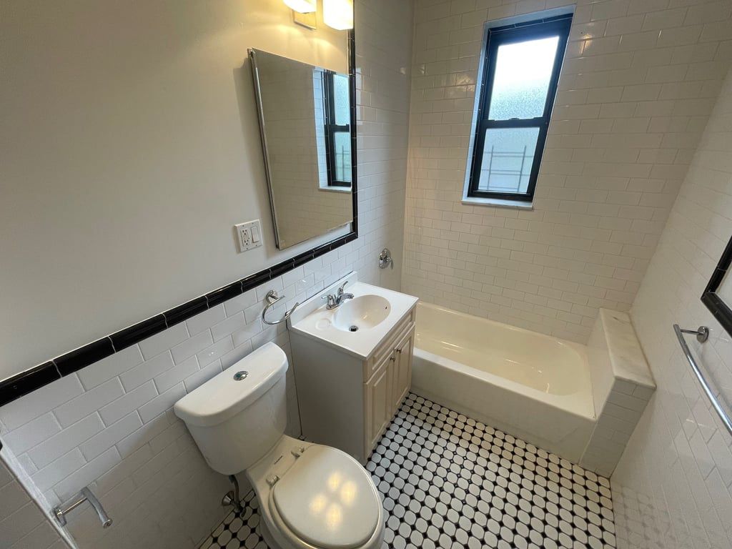 Highland Avenue  Queens, NY 11432, MLS-RD5466-15