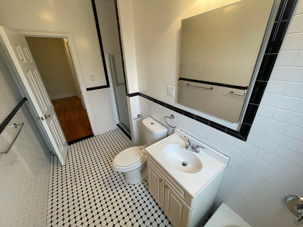 Highland Avenue  Queens, NY 11432, MLS-RD5466-17
