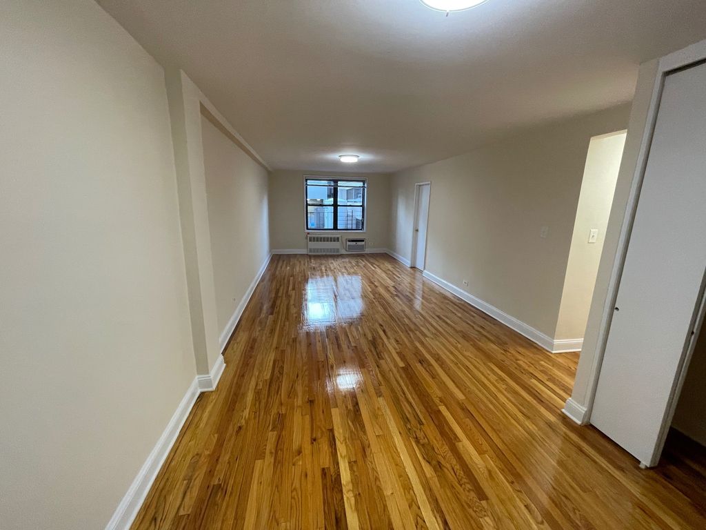 Apartment 103rd Street  Queens, NY 11375, MLS-RD5467-7