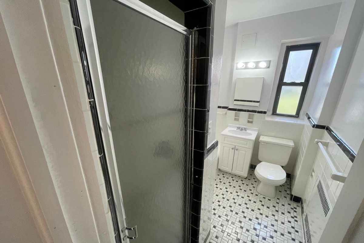 Apartment 112th Street  Queens, NY 11375, MLS-RD5468-14