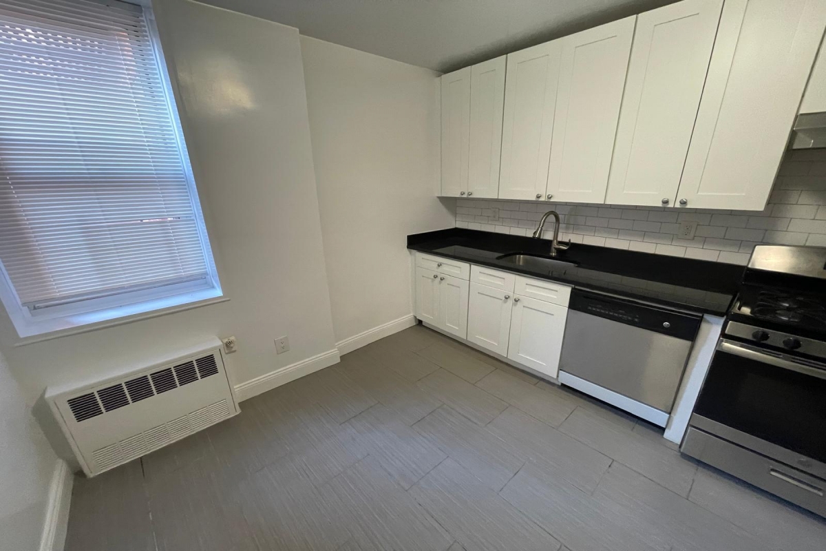 Apartment 150th Street  Queens, NY 11367, MLS-RD5469-4