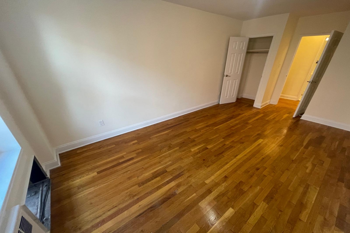 Apartment 150th Street  Queens, NY 11367, MLS-RD5470-15
