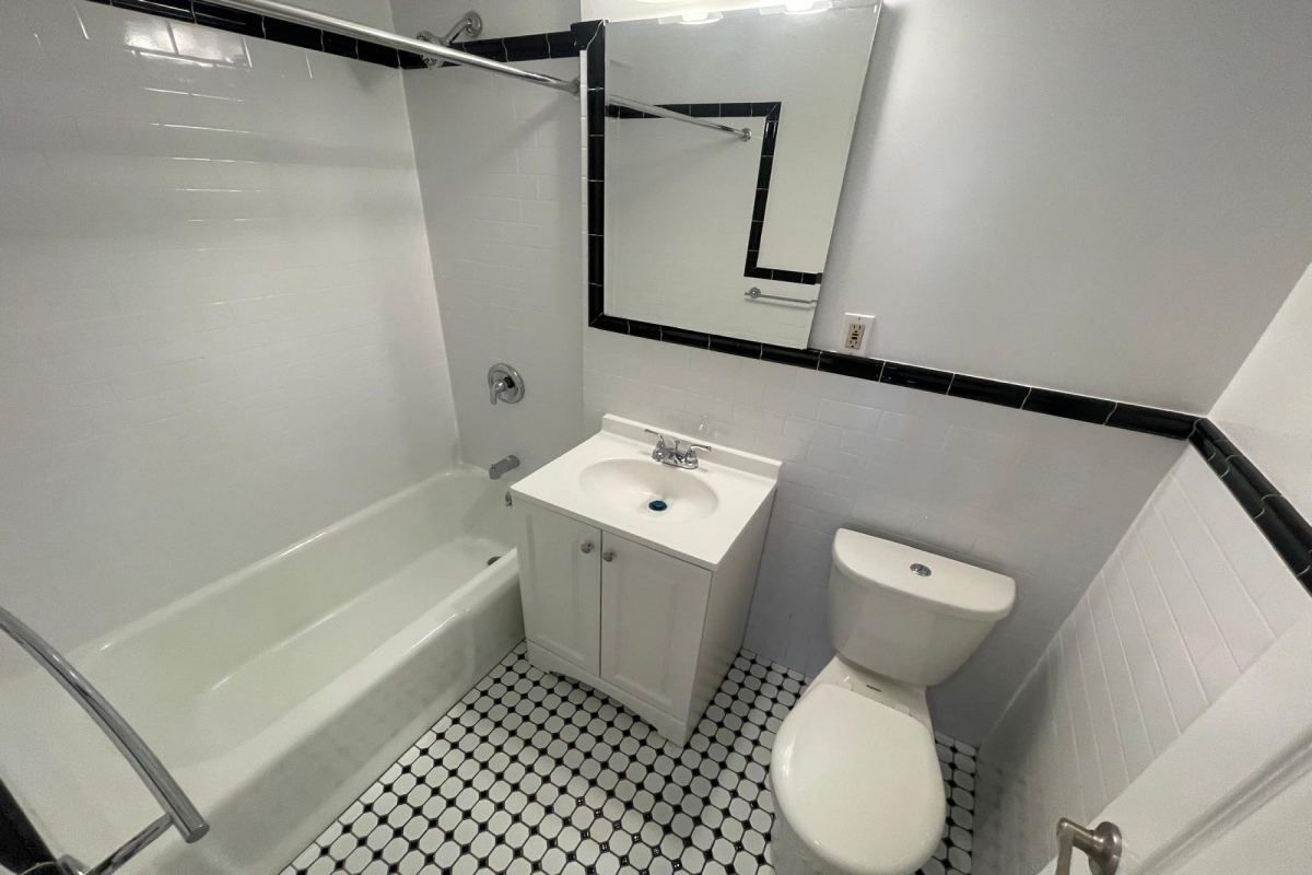 Apartment 150th Street  Queens, NY 11367, MLS-RD5470-19