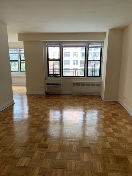 Apartment 67th Avenue  Queens, NY 11374, MLS-RD5479-3