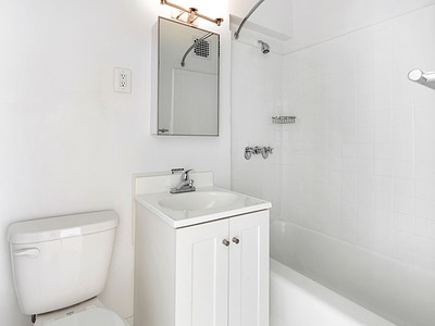 Apartment 57th Avenue  Queens, NY 11368, MLS-RD5481-9