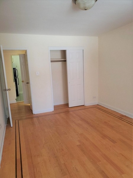 Apartment Crescent Street Queens, NY 11106, MLS-RD5491-3