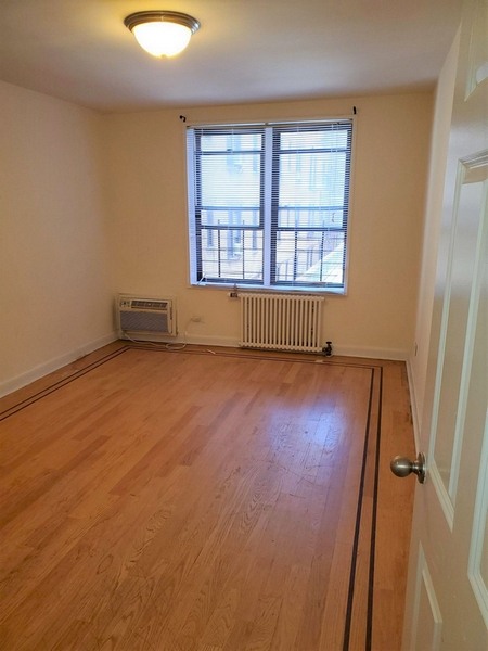 Apartment Crescent Street Queens, NY 11106, MLS-RD5491-5