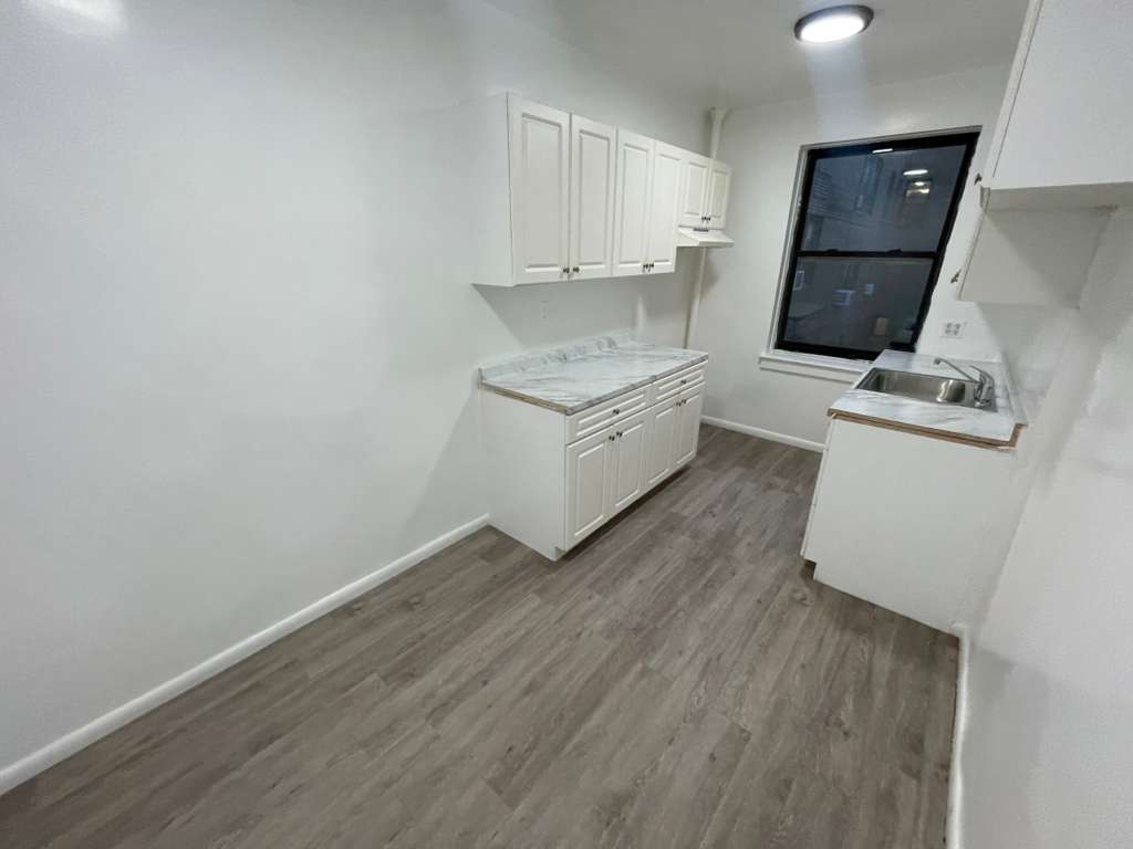Apartment 102nd Street Queens, NY 11374, MLS-RD5492-2