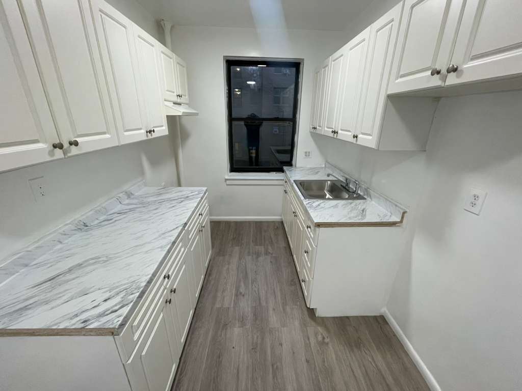 Apartment 102nd Street Queens, NY 11374, MLS-RD5492-4