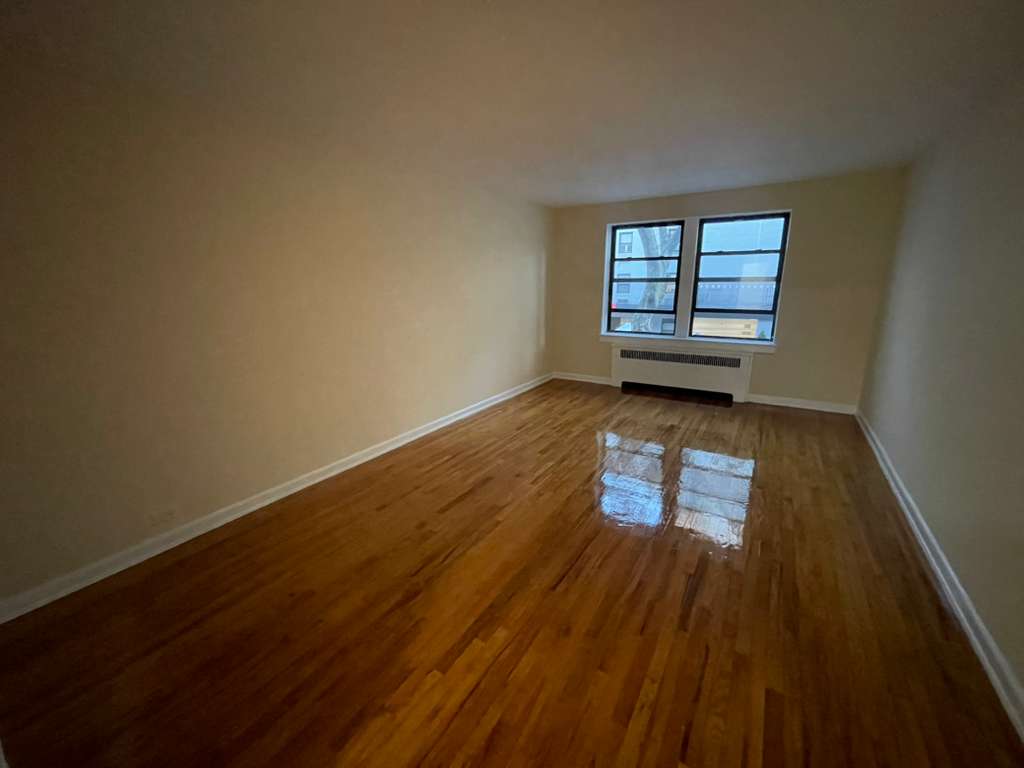 Apartment 102nd Street Queens, NY 11374, MLS-RD5492-9