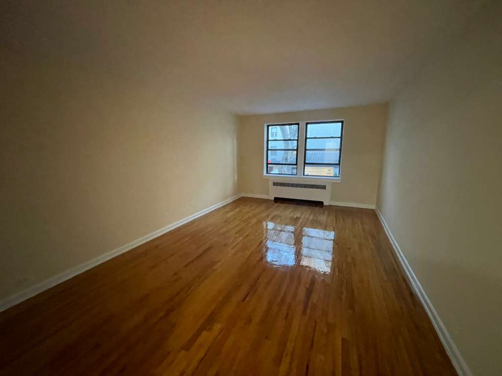 Apartment 102nd Street Queens, NY 11374, MLS-RD5492-10