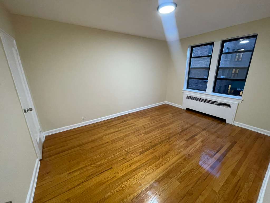 Apartment 102nd Street Queens, NY 11374, MLS-RD5492-13